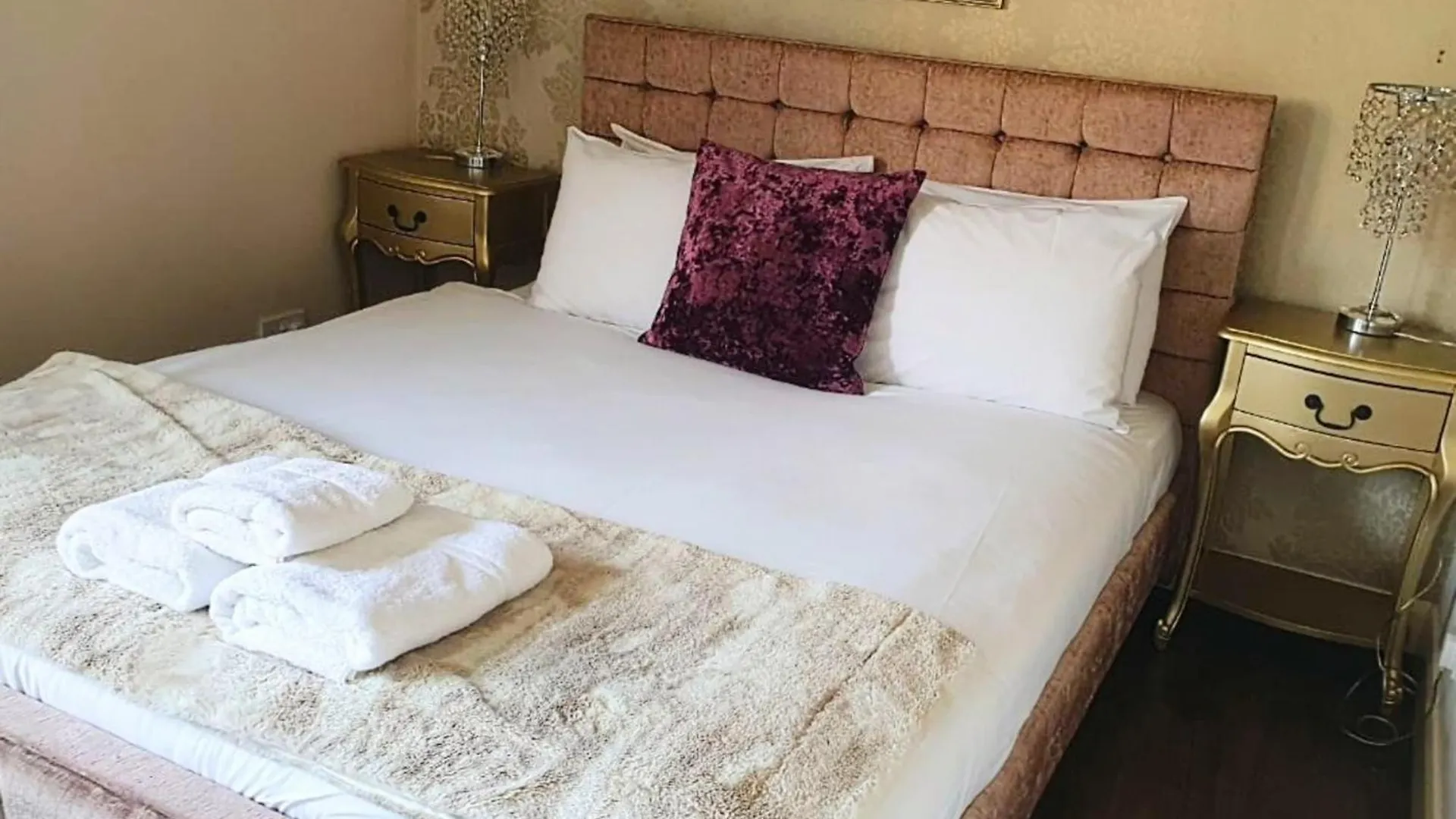 Boutique Apartment On Royal Mile - Sleeps 4 Edinburgh 0*,